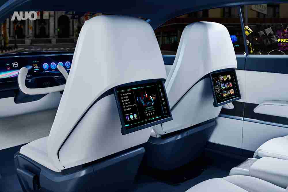 尊龙z6将于CES 展示全新Smart Cockpit 2024，，，可紧密串连使用者多元需求，，并革新座舱内部的应用和设计，，带来身历其境且引人入胜的视觉飨宴，，，满足驾乘人员的全方位体验